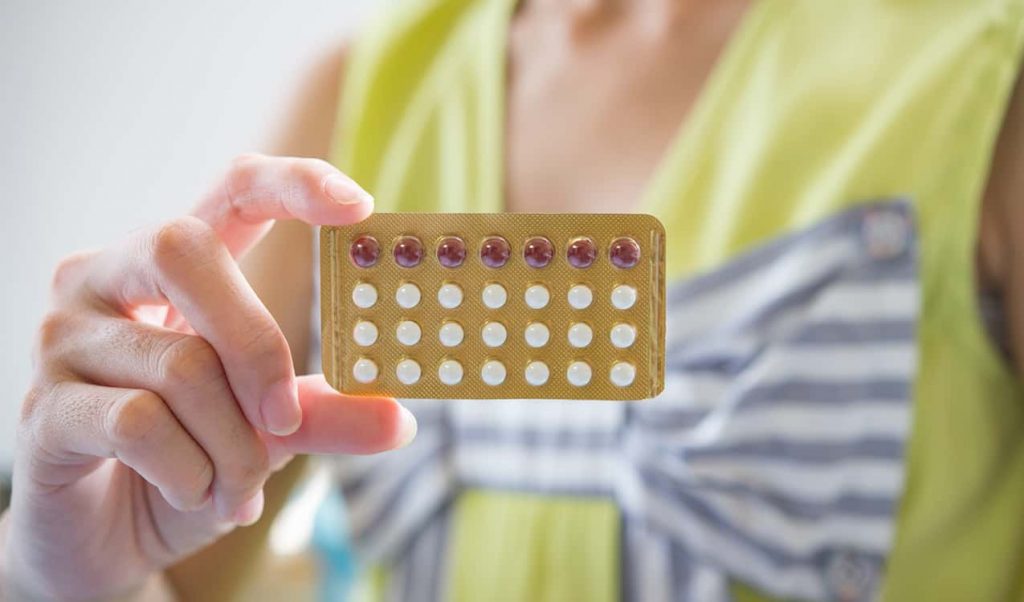 Mới phá thai uống thuốc tránh thai có sao không?